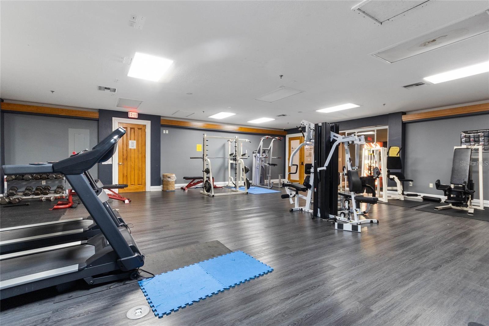 ISLAND CLUB WEST PH 1 - Residential Lease