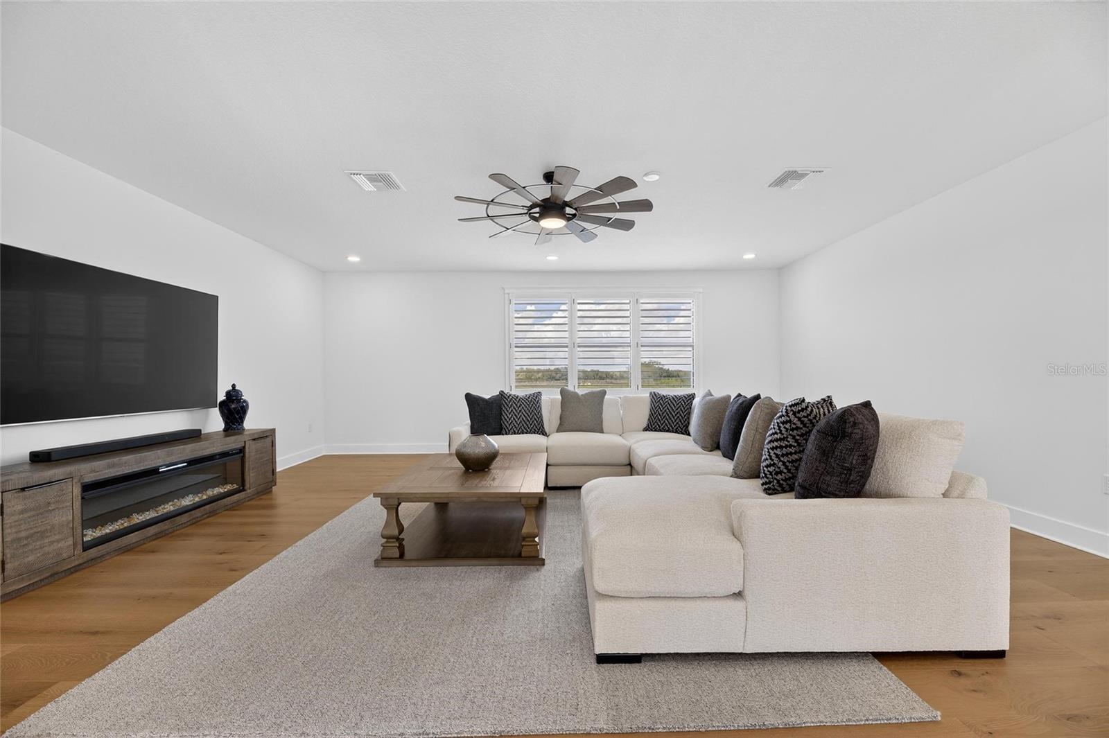 MONTEREY AT LAKEWOOD RANCH - Residential