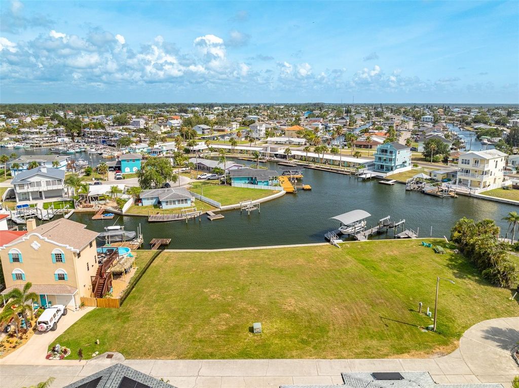 Photo of 7 Louise Court, Hudson, FL 34667 (MLS # TB8524681)