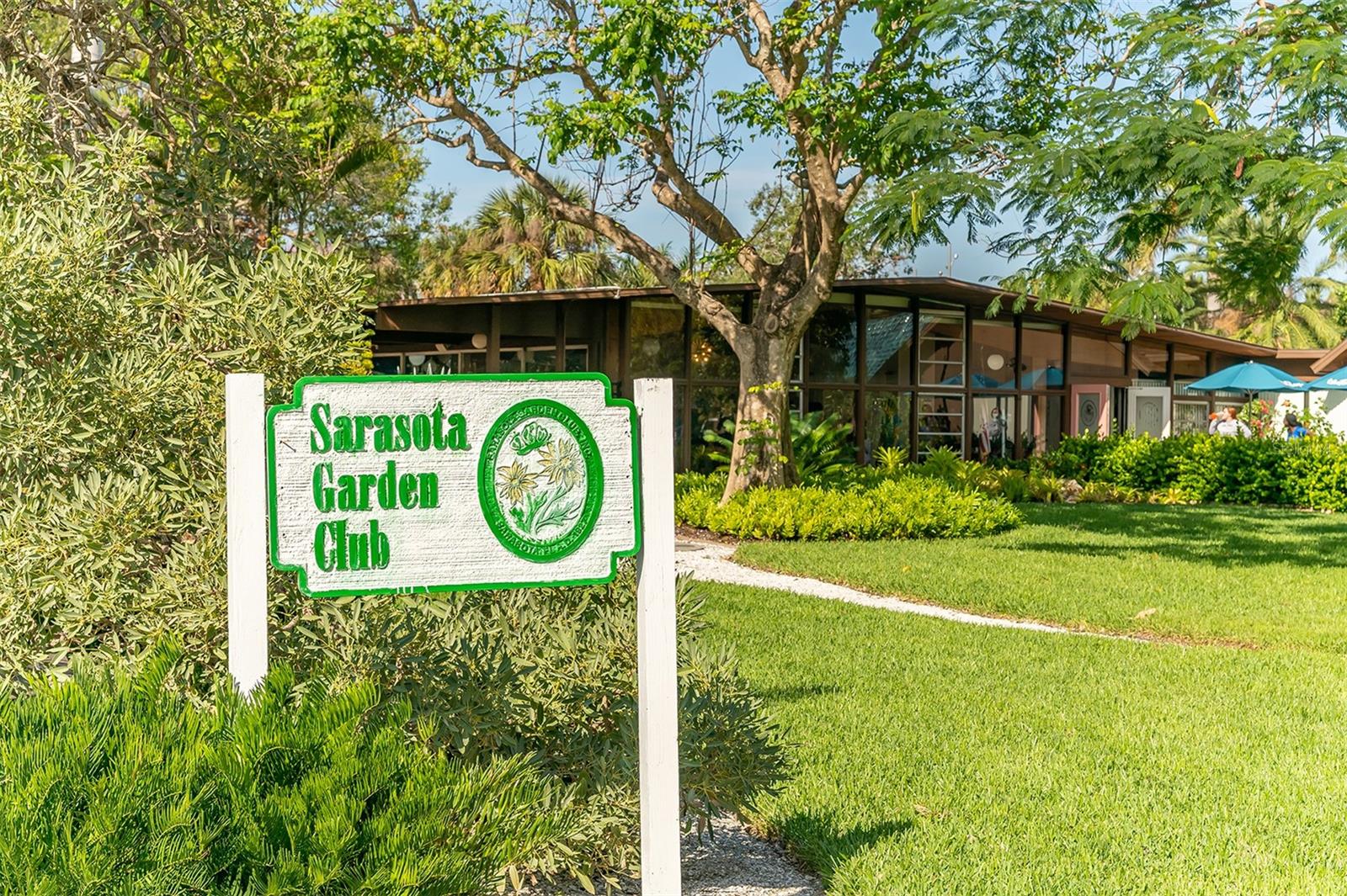 CONDO ON THE BAY - Residential