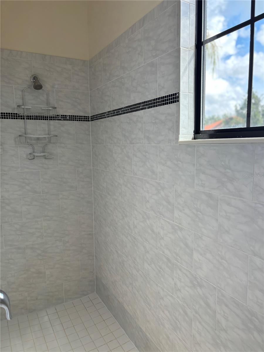 RIVIERA BELLA UNIT 2B - Residential Lease