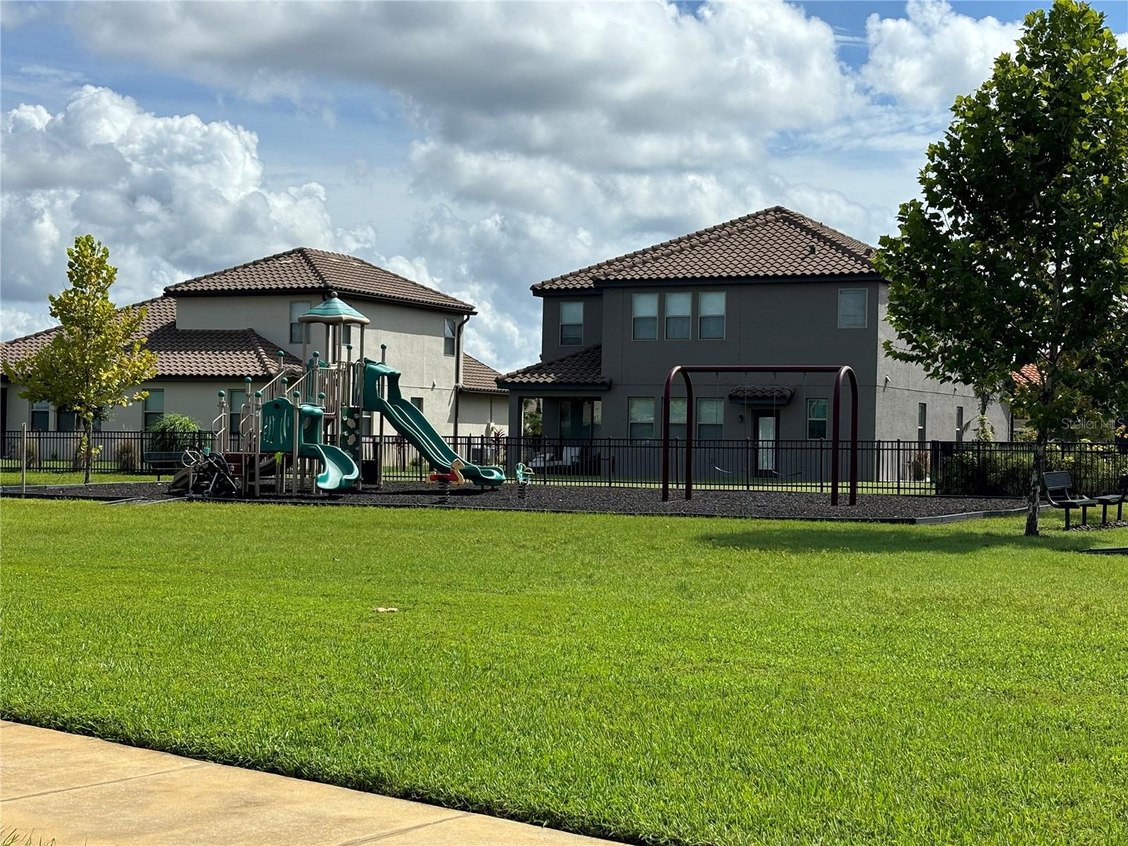 RIVIERA BELLA UNIT 2B - Residential Lease