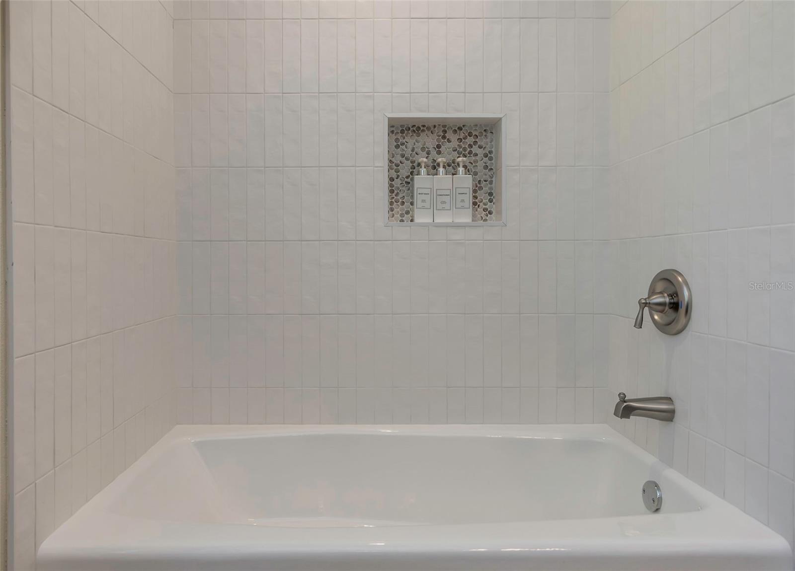 NORTH BAY HILLS FIRST ADD UNIT ONE - Residential