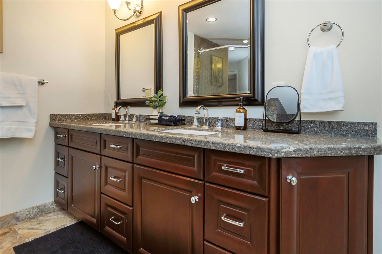 NORTH BAY HILLS FIRST ADD UNIT ONE - Residential