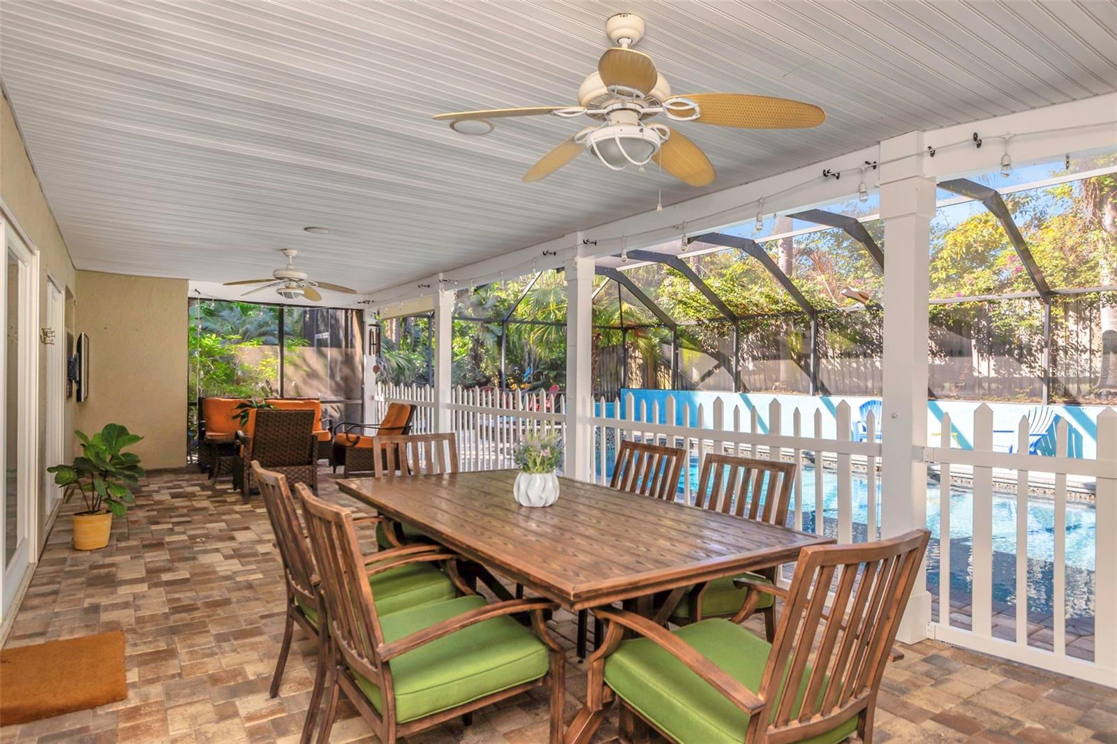 NORTH BAY HILLS FIRST ADD UNIT ONE - Residential