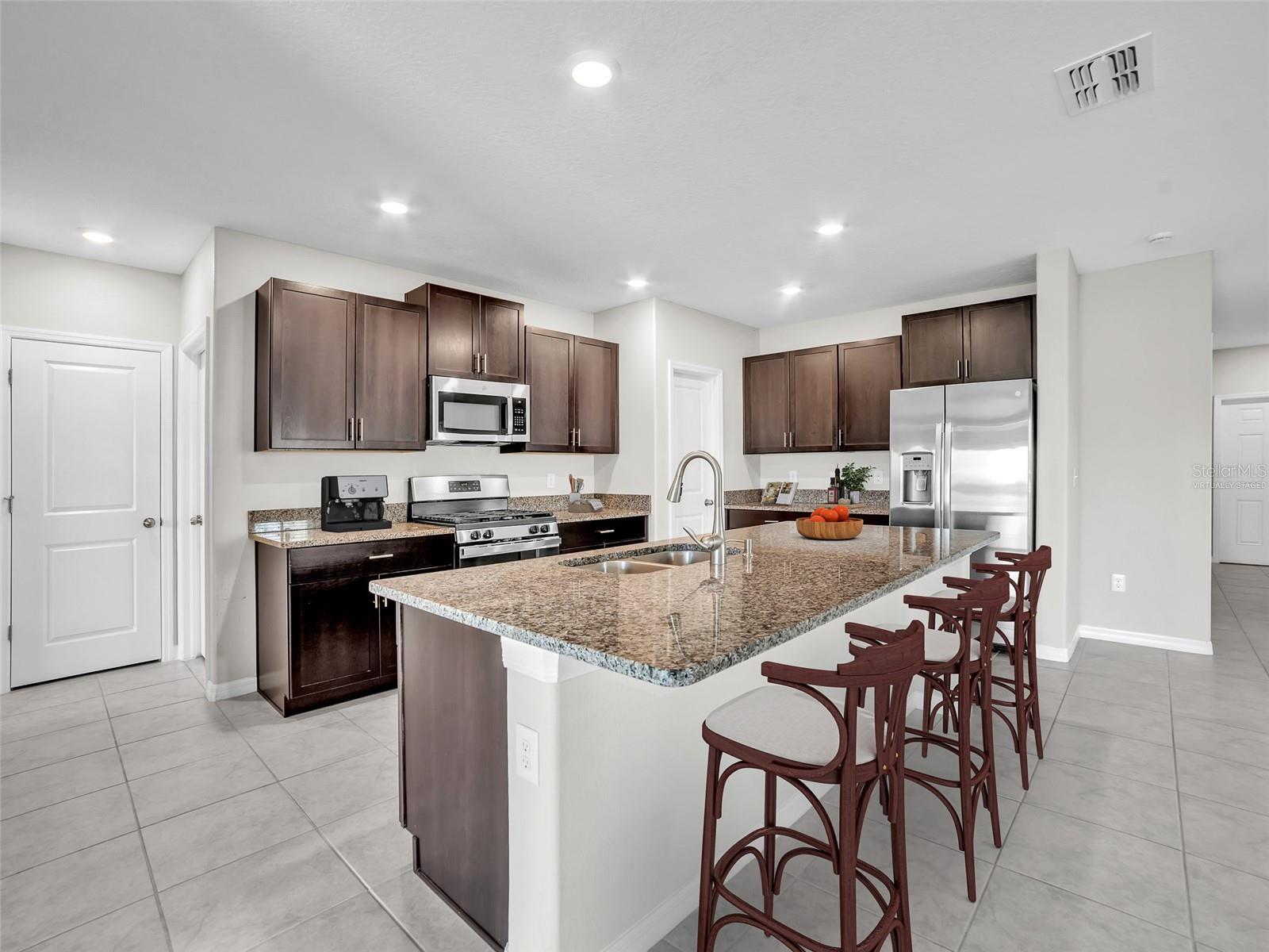 BELMONT SOUTH PH 2E - Residential