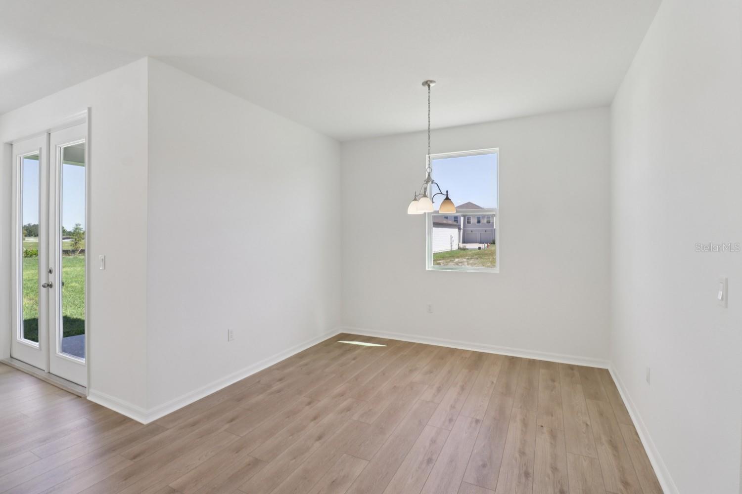 TRAILSIDE - Residential