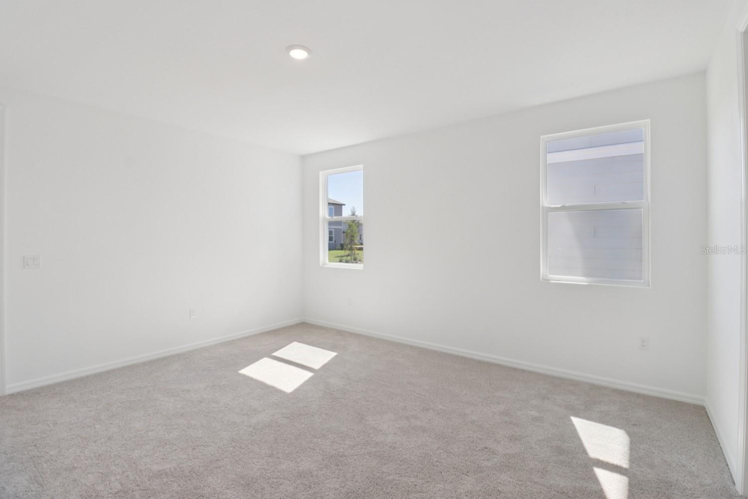 TRAILSIDE - Residential