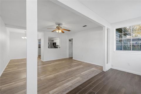 Tiny photo for 604 Ross Street, Leesburg, FL 34748 (MLS # OM715800)