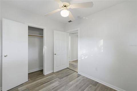 Tiny photo for 604 Ross Street, Leesburg, FL 34748 (MLS # OM715800)