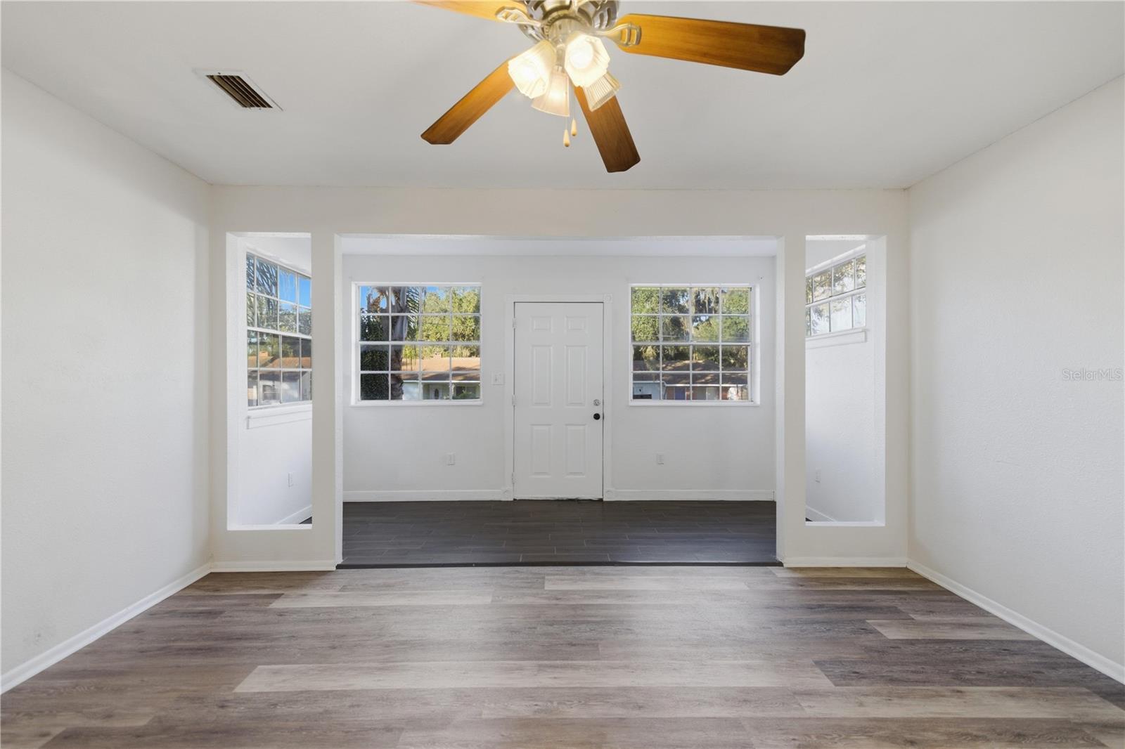 LEESBURG SCHOOL VIEW - Residential