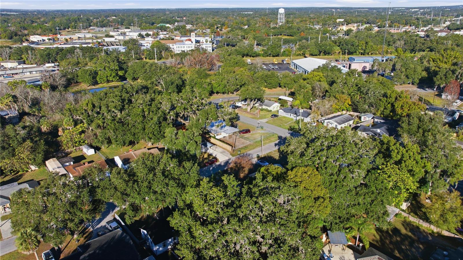 LEESBURG SCHOOL VIEW - Residential
