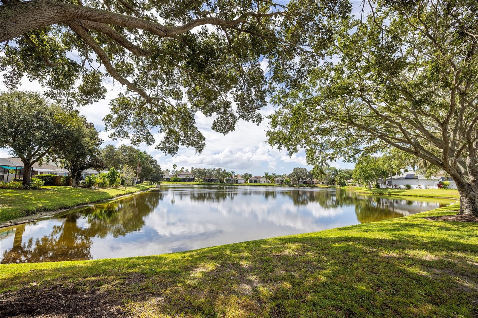 RIVER WATCH - Residential