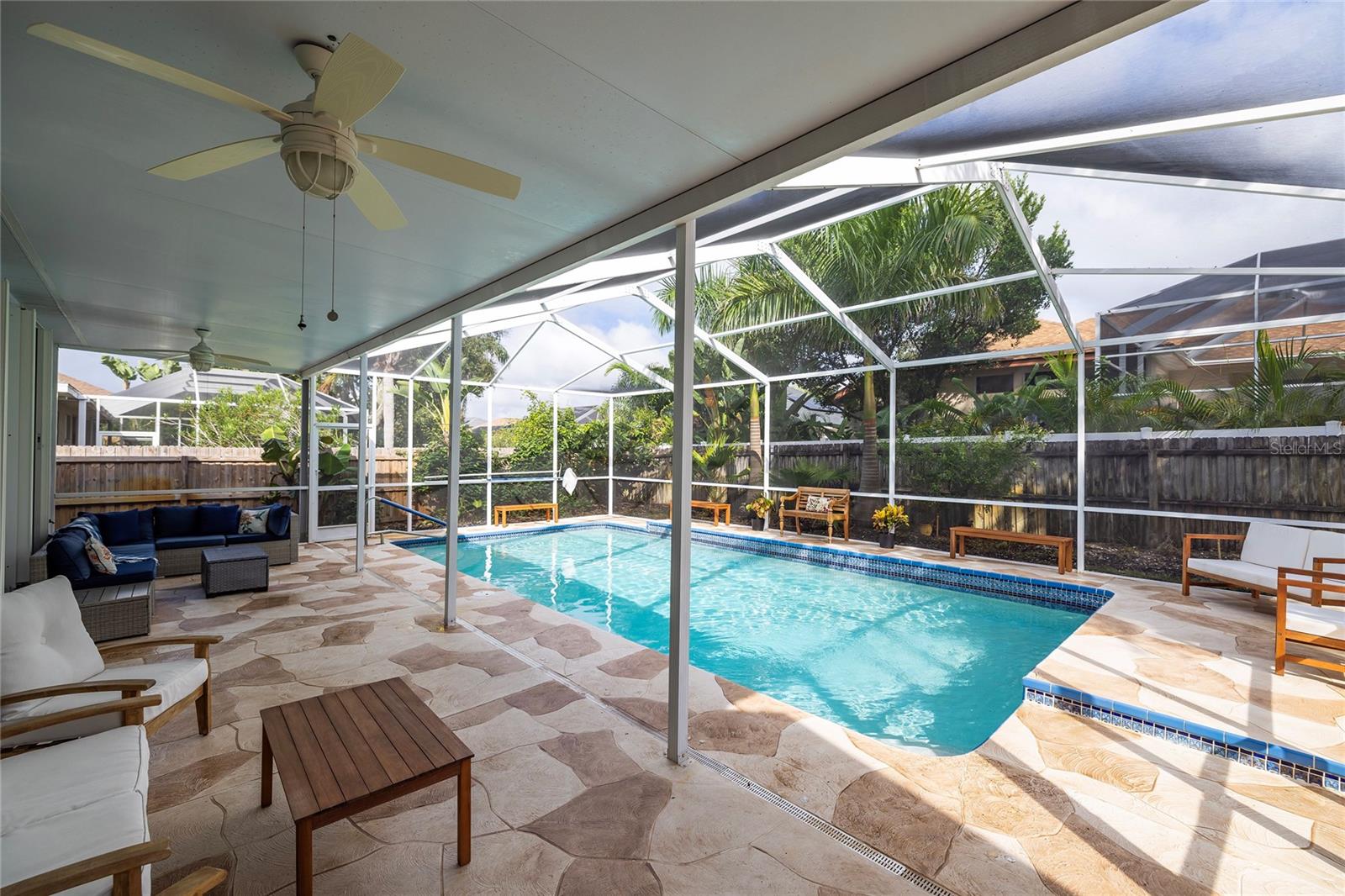 RIVER WATCH - Residential