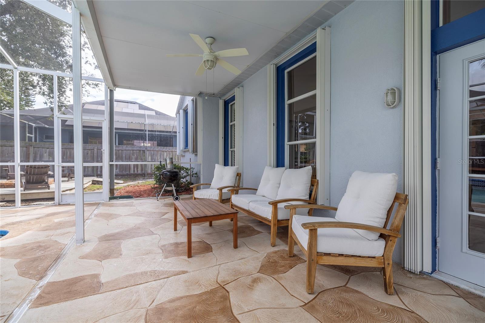 RIVER WATCH - Residential