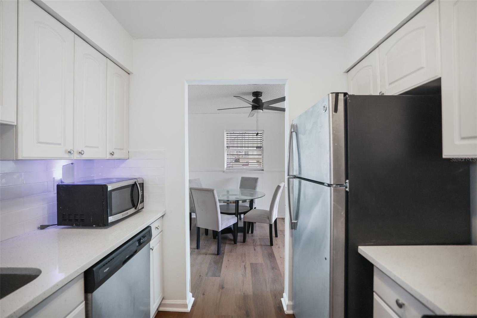 REGENCY CONDO THE - Residential Lease