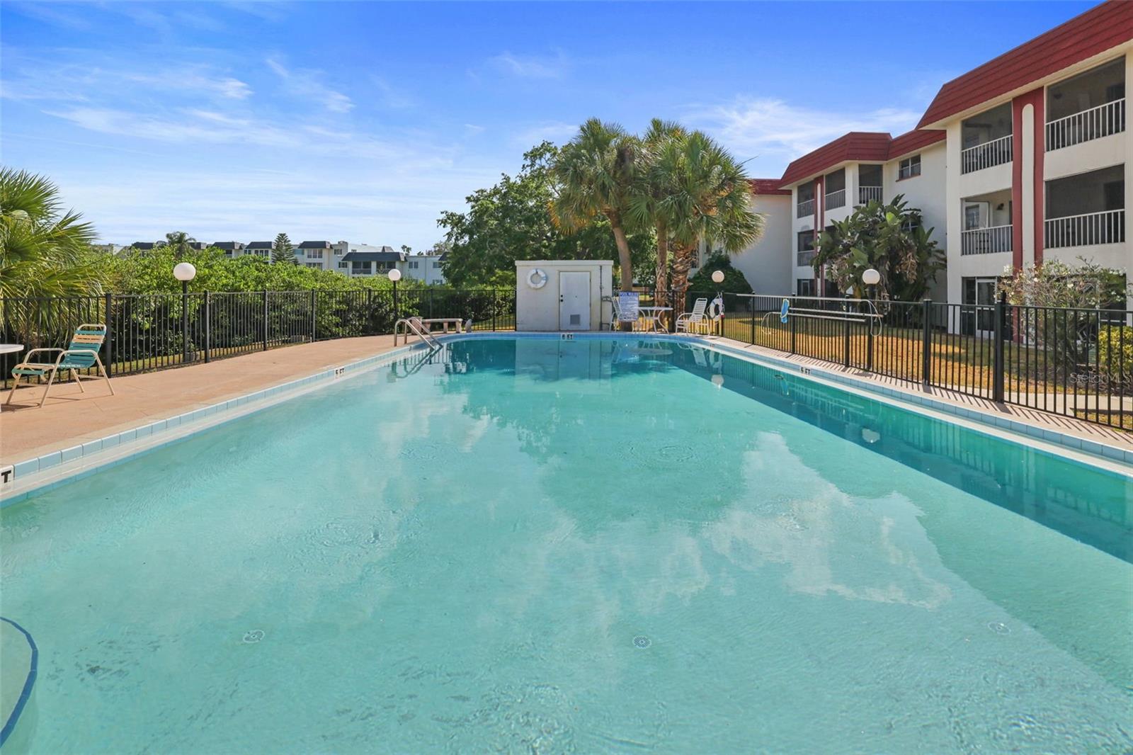 REGENCY CONDO THE - Residential Lease