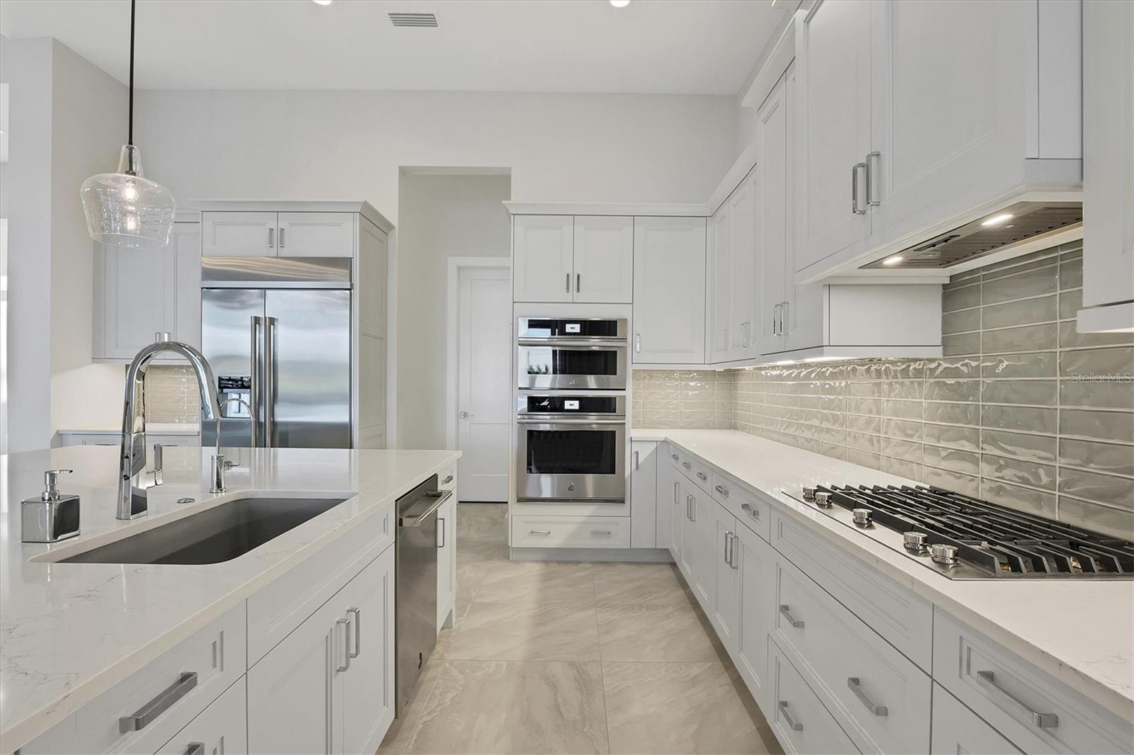 LAKE CLUB PH IV SUBPH C-1 AKA GENOA - Residential