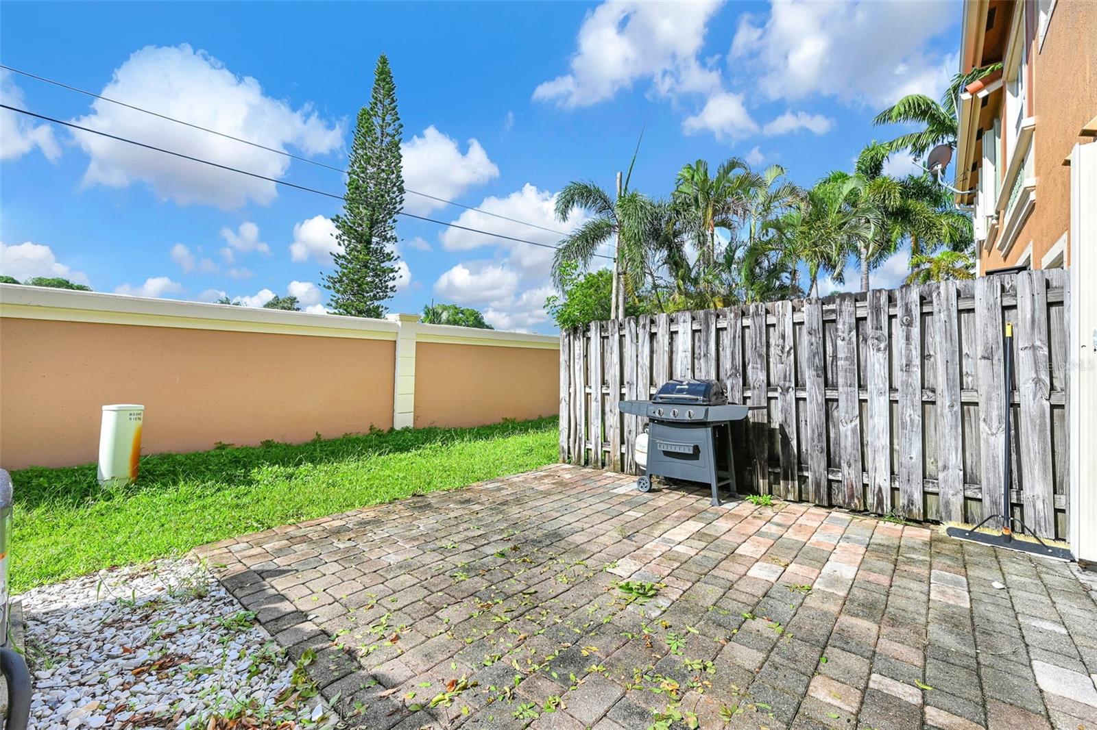 5844 SIENA LANE
