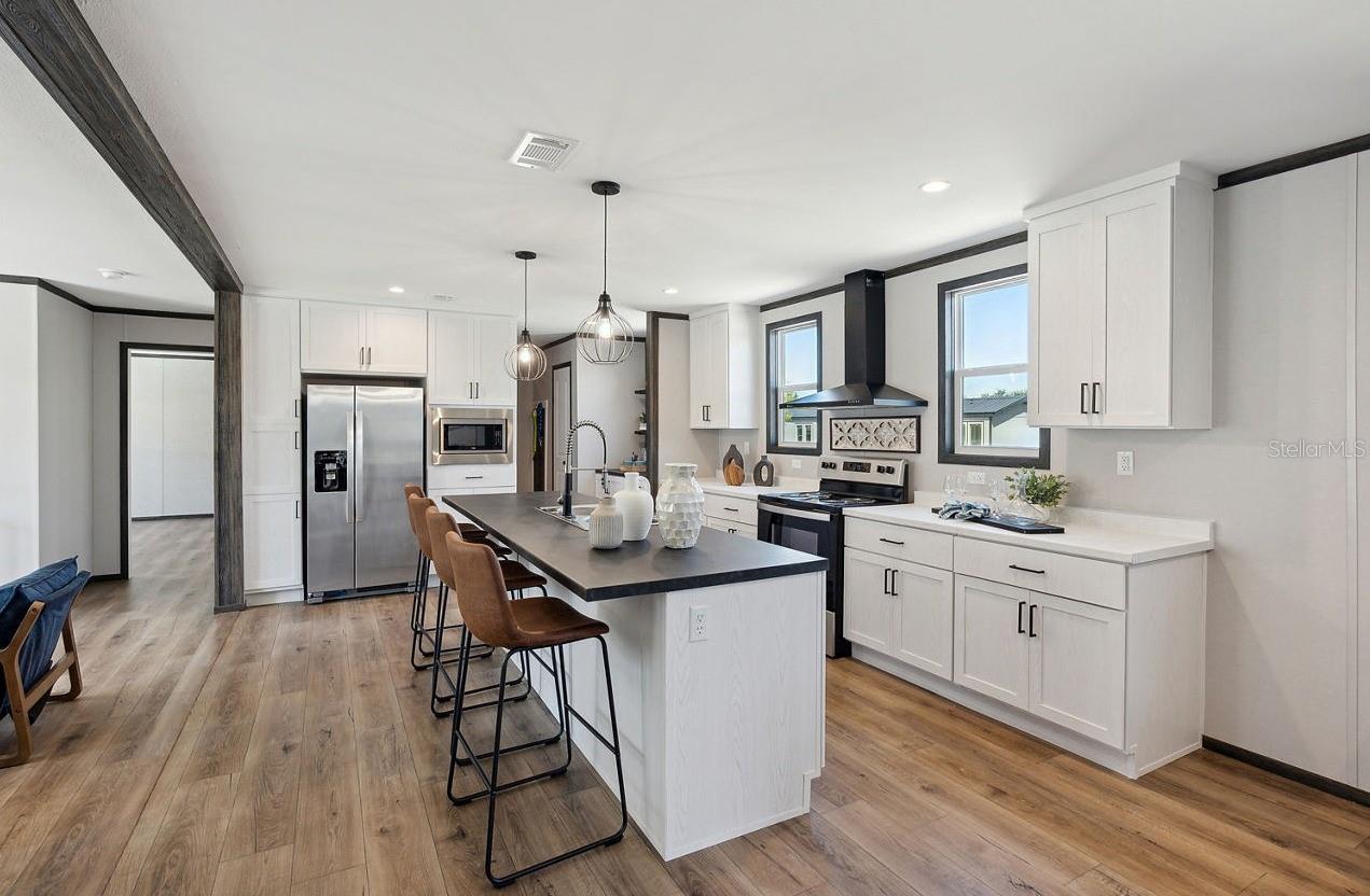 DAYTONA NORTH - Residential