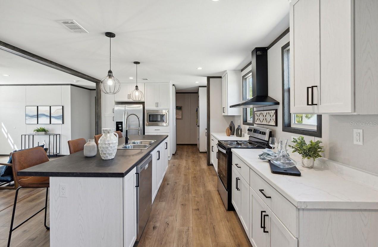 DAYTONA NORTH - Residential