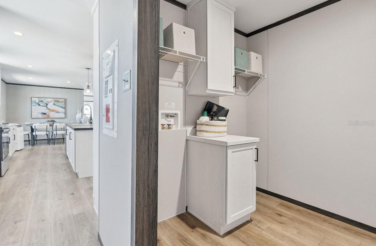 DAYTONA NORTH - Residential