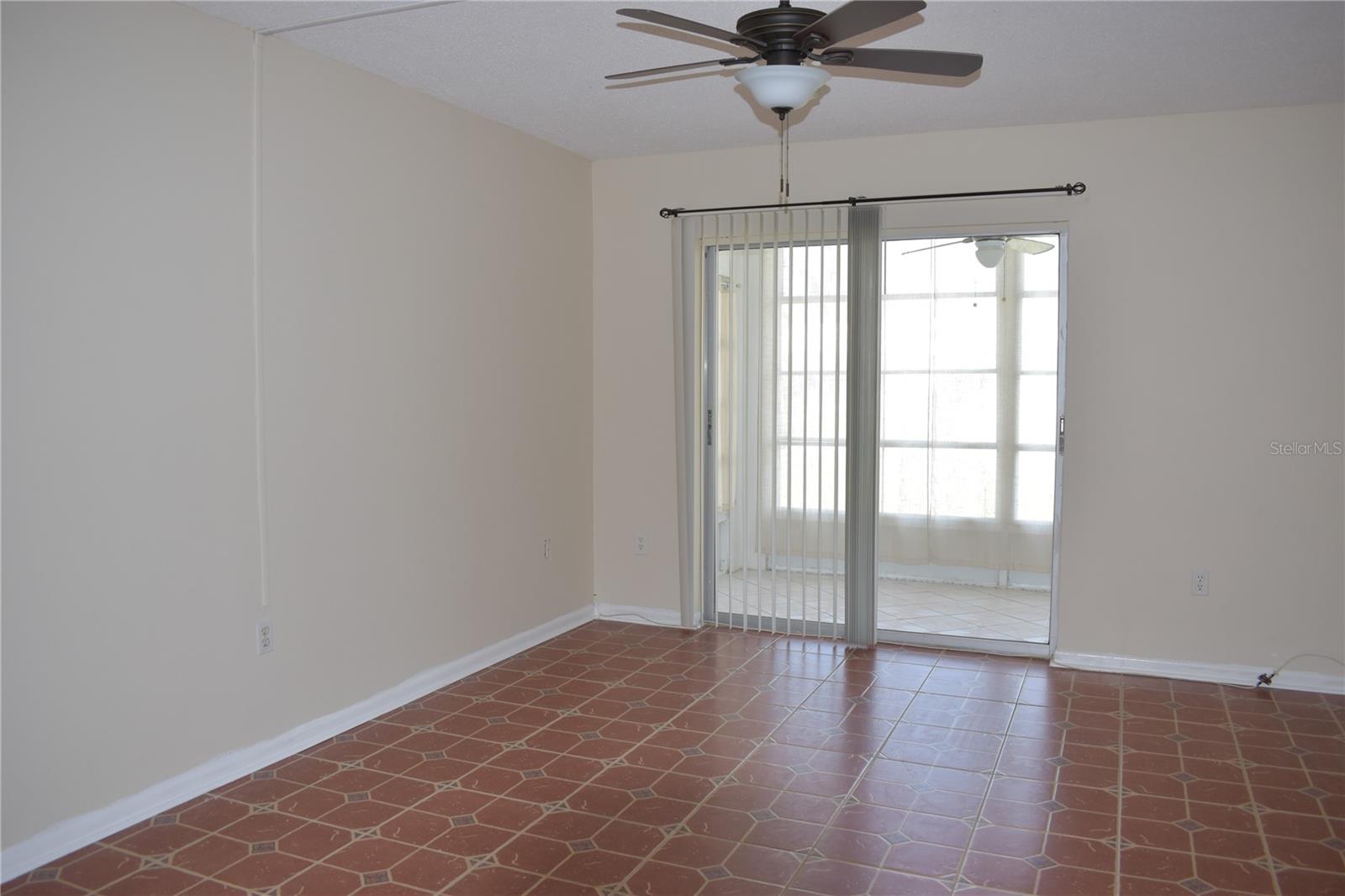 IMPERIAL POINT CONDO - Residential Lease