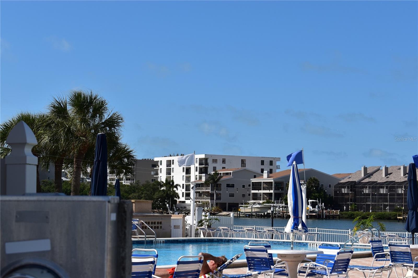 IMPERIAL POINT CONDO - Residential Lease