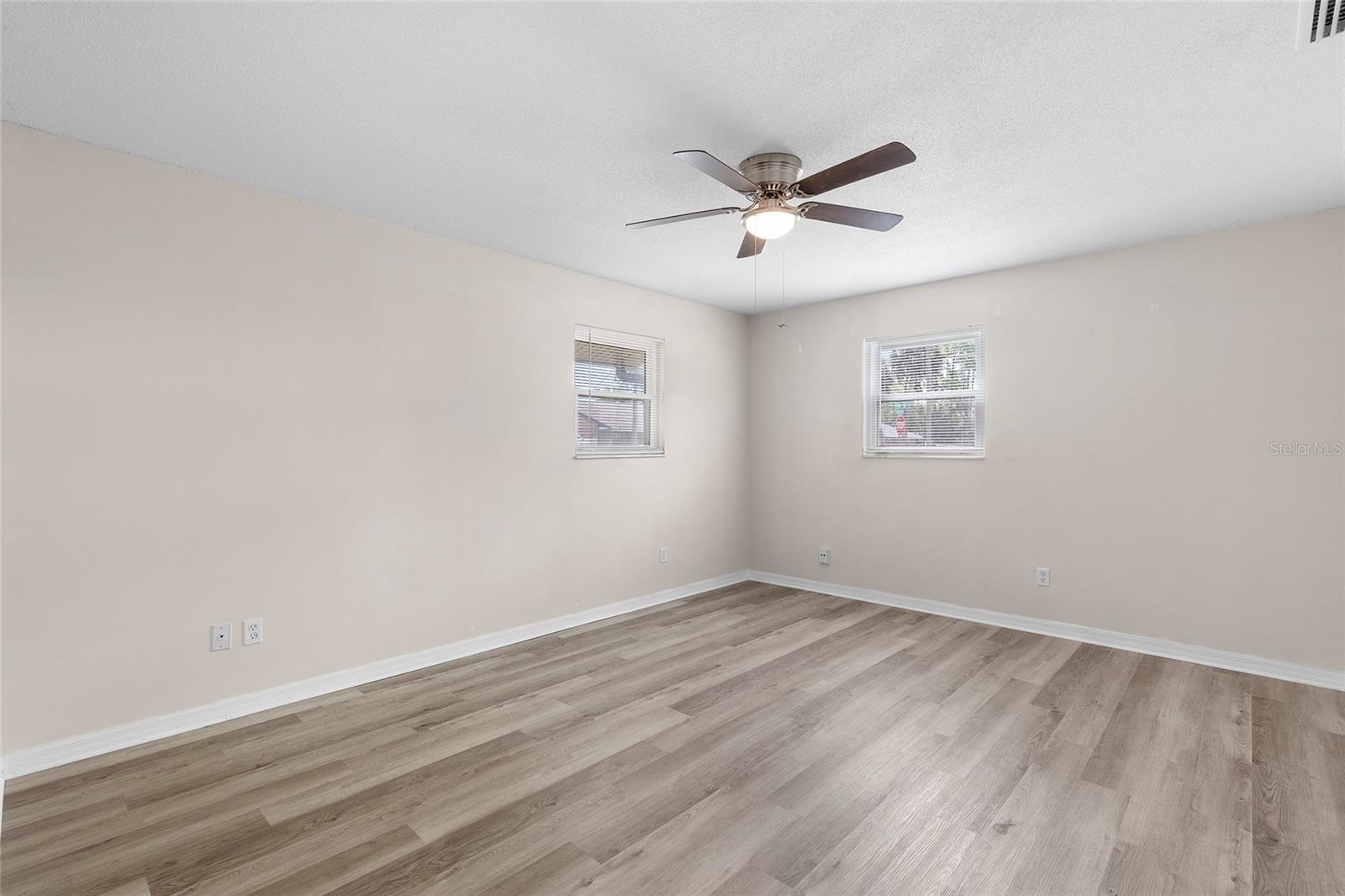 FLORIDA SHORES - Residential