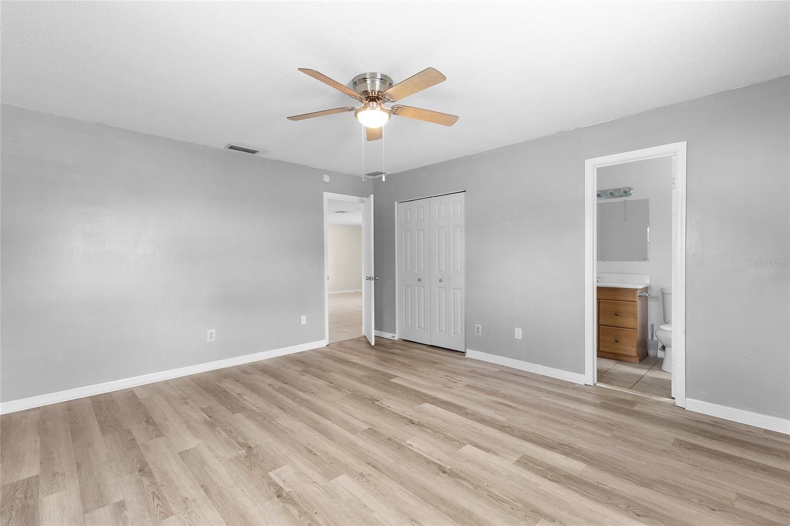 FLORIDA SHORES - Residential