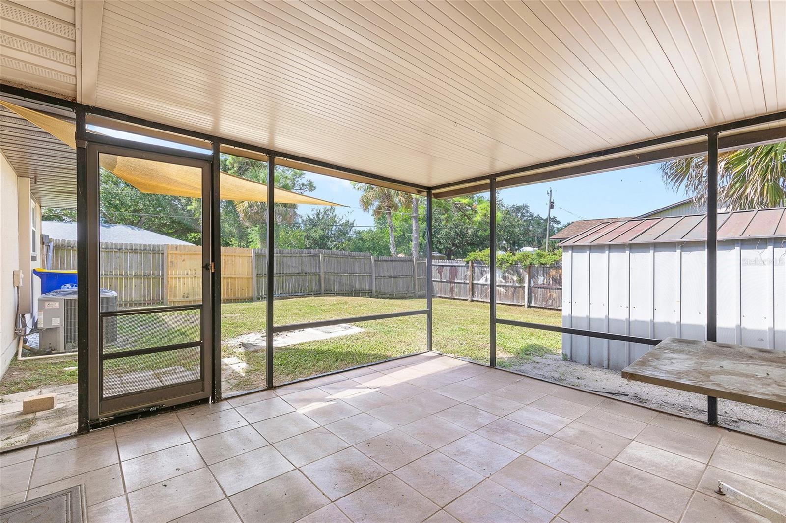 FLORIDA SHORES - Residential