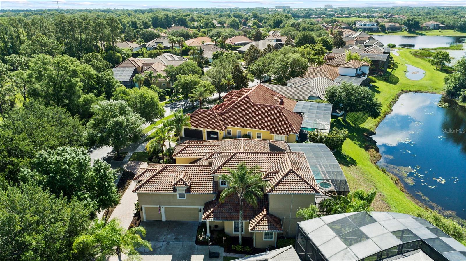 RESERVE 2 AT HEATHROW - Residential