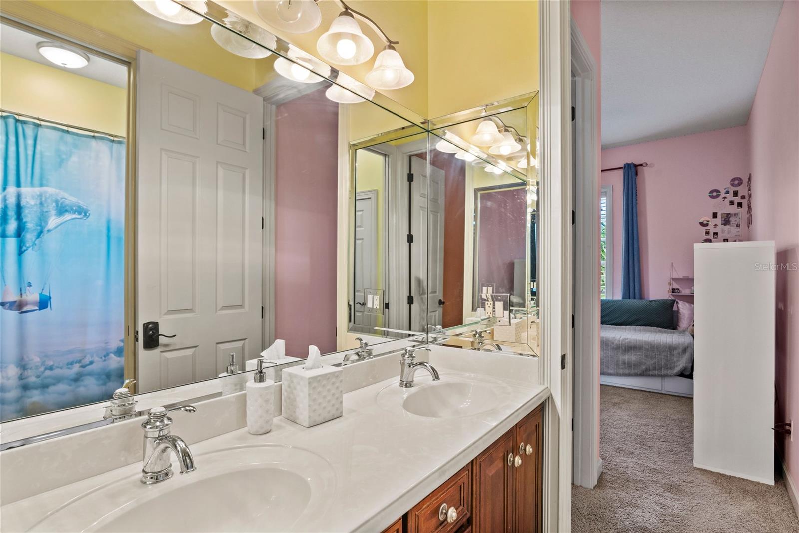 RESERVE 2 AT HEATHROW - Residential