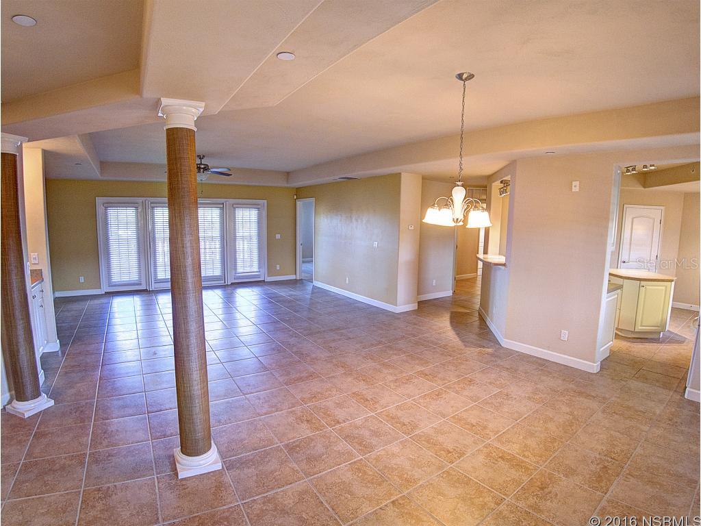 Tuscany Square 01 Condo - Residential