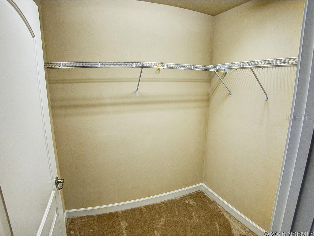 Tuscany Square 01 Condo - Residential