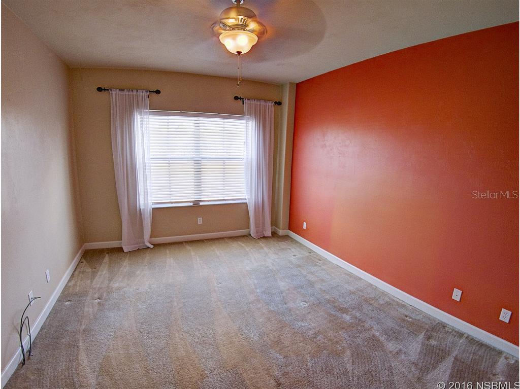 Tuscany Square 01 Condo - Residential