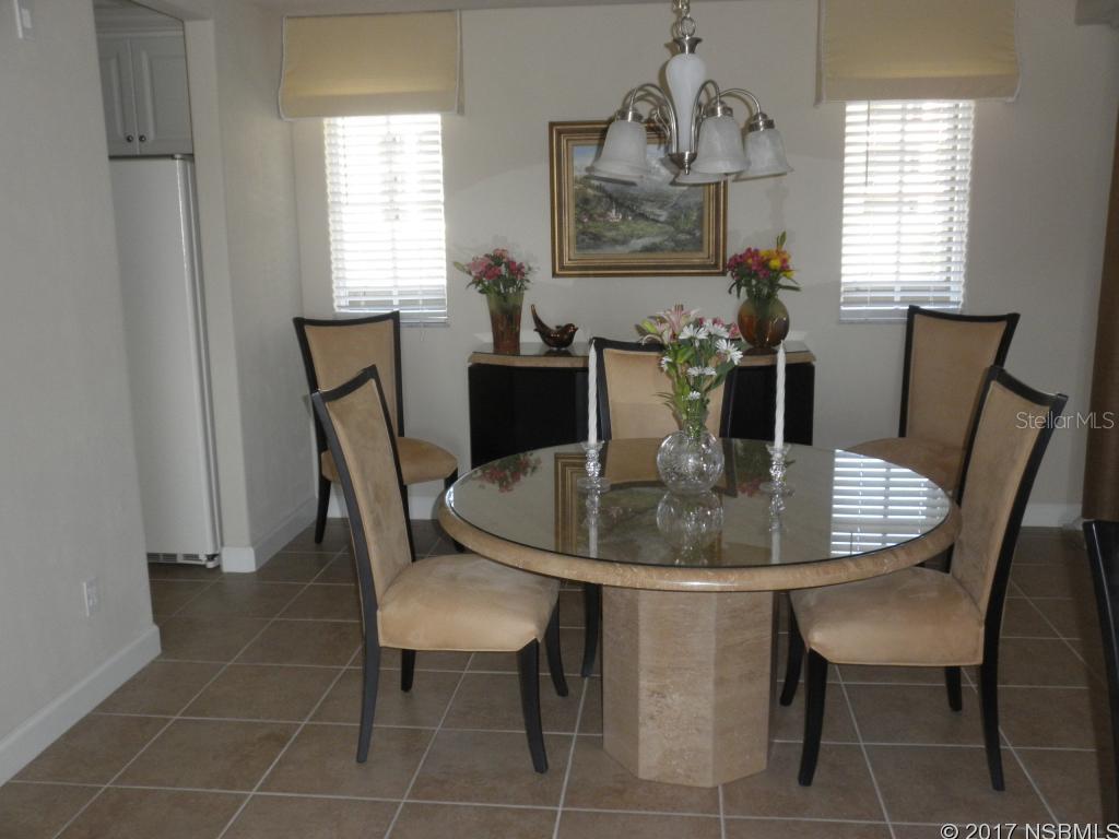 Tuscany Square 01 Condo - Residential