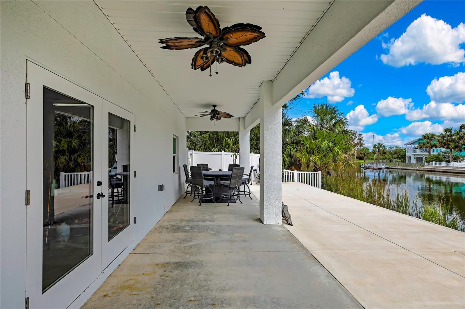 HERNANDO BEACH - Residential