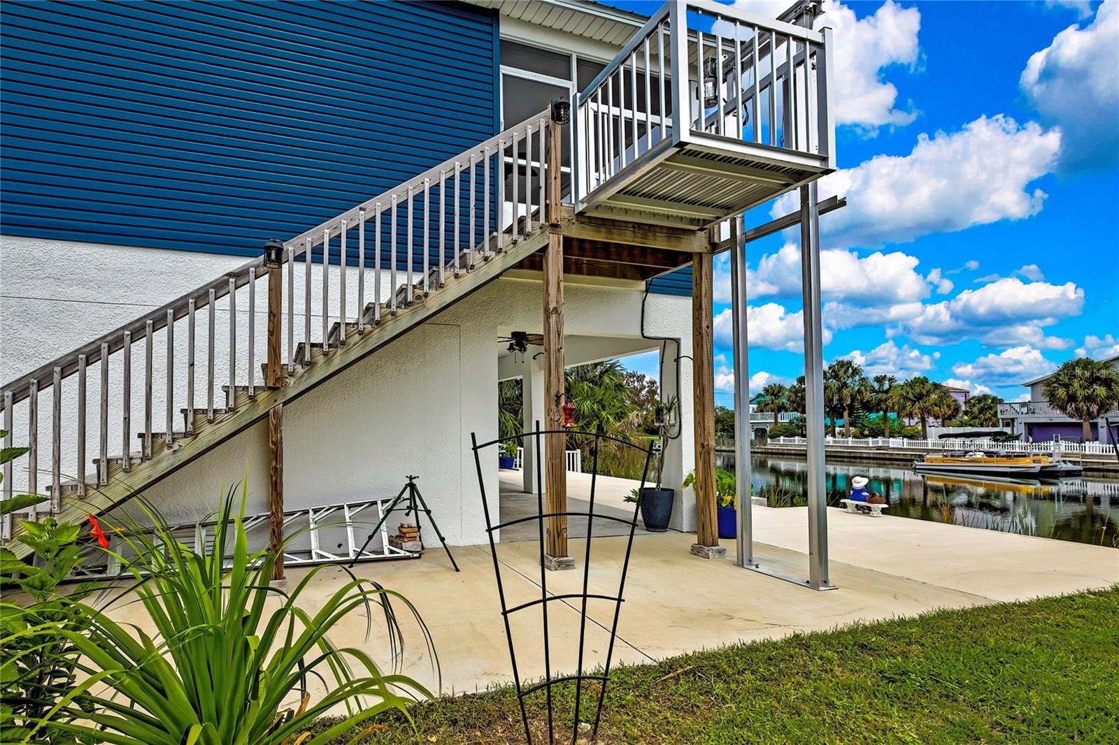 HERNANDO BEACH - Residential