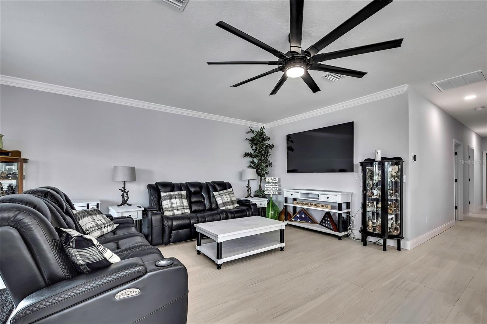 HERNANDO BEACH - Residential