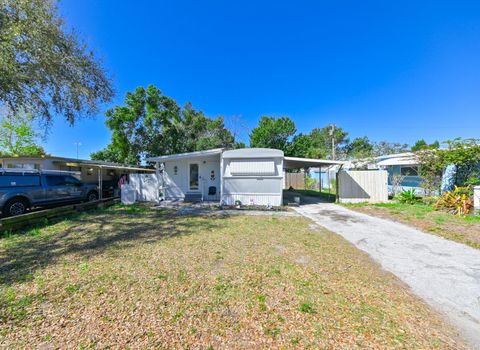 Mobile Home in HOLIDAY FL 2113 SPECK DRIVE.jpg