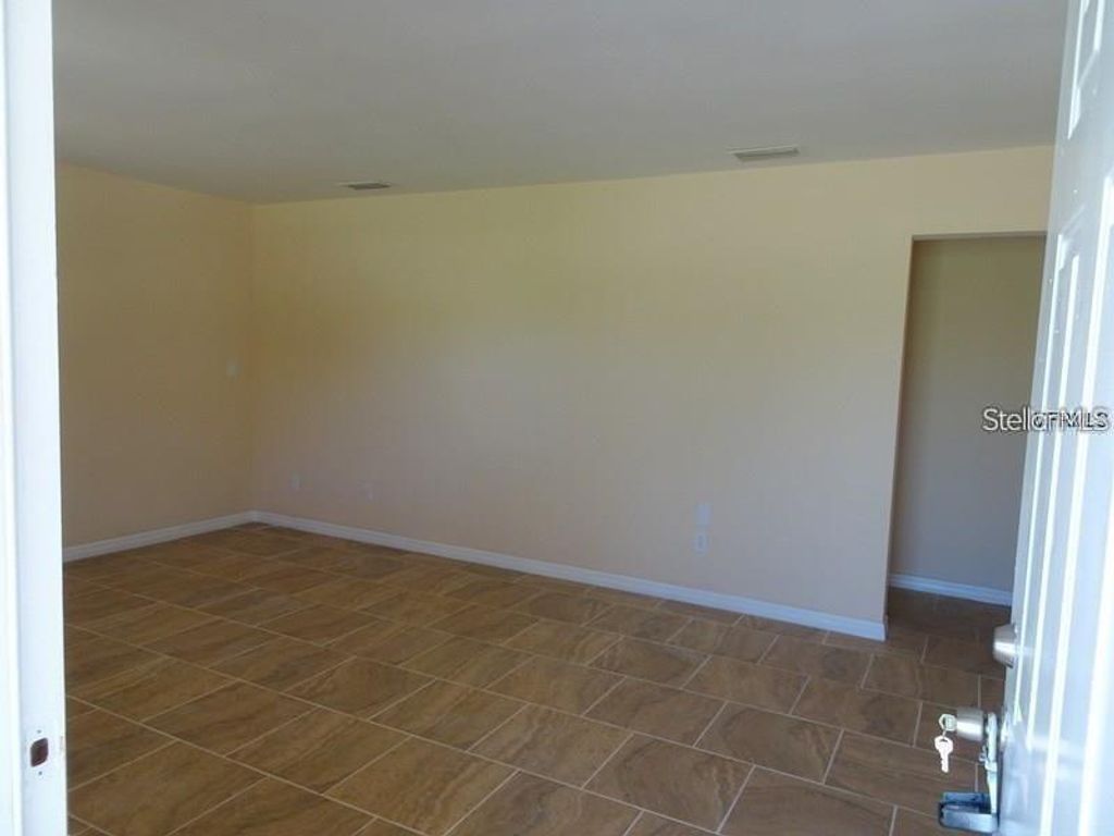 Photo of 601 Banana Street, Tarpon Springs, FL 34689 (MLS # TB8514978)