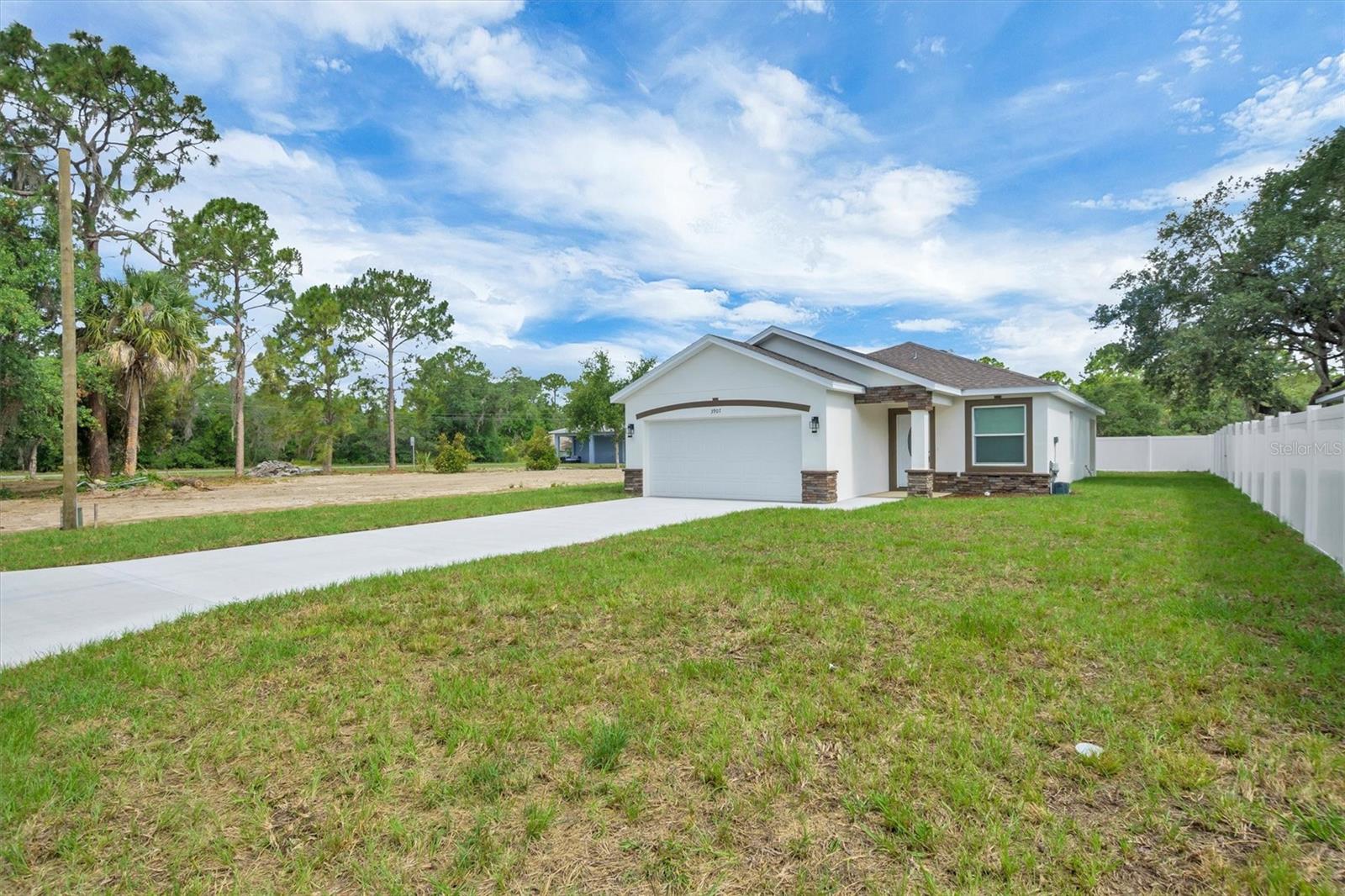 LAKE PIERCE HEIGHTS RESUB PT & LAKE PIERCE HEIGHTS - Residential