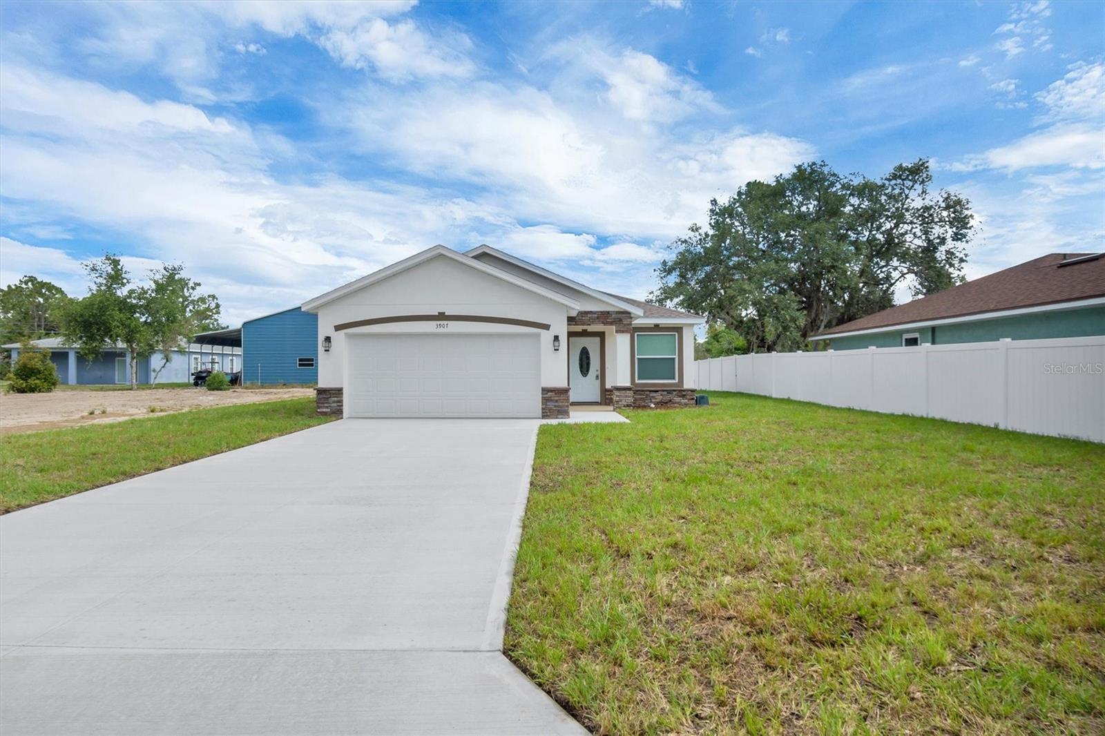 LAKE PIERCE HEIGHTS RESUB PT & LAKE PIERCE HEIGHTS - Residential