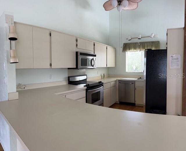 INDIAN BLUFF ISLAND 3RD ADD - Residential Lease