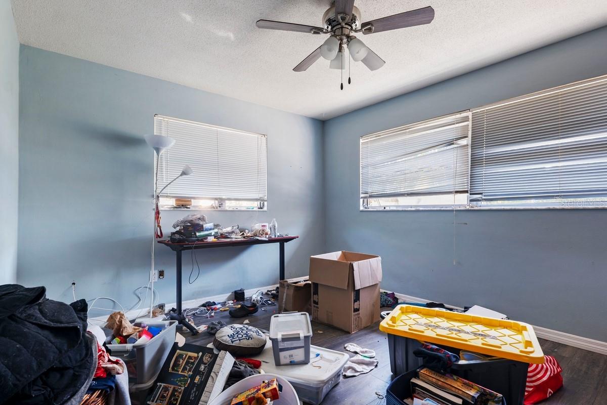 SUNSET COVE 2ND ADD PT 03 - Residential