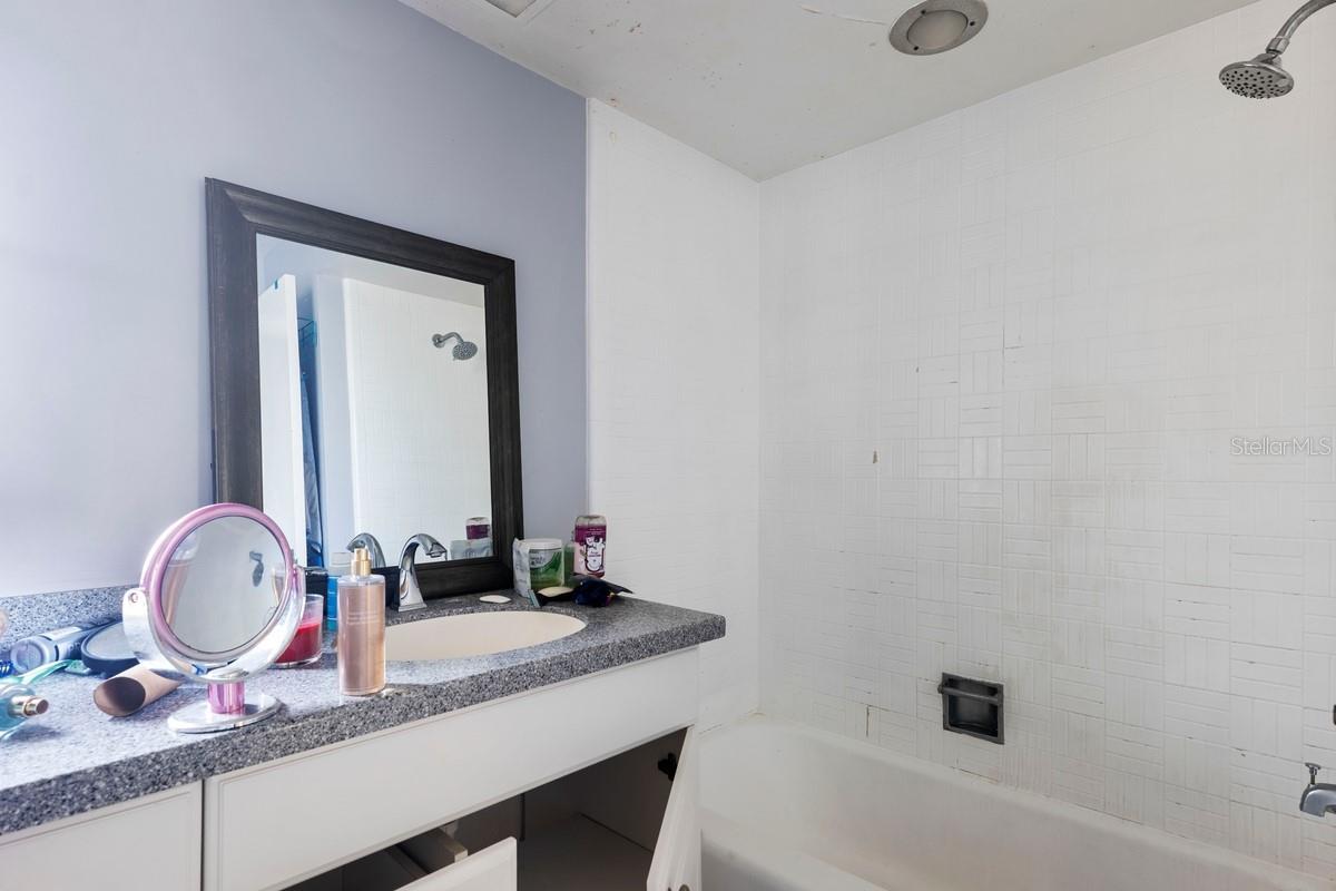 SUNSET COVE 2ND ADD PT 03 - Residential