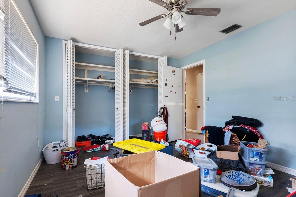 SUNSET COVE 2ND ADD PT 03 - Residential