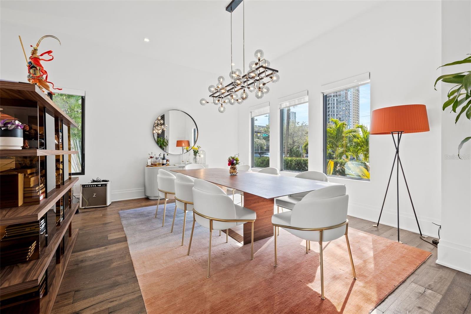 5TH AVE TWNHMS - Residential