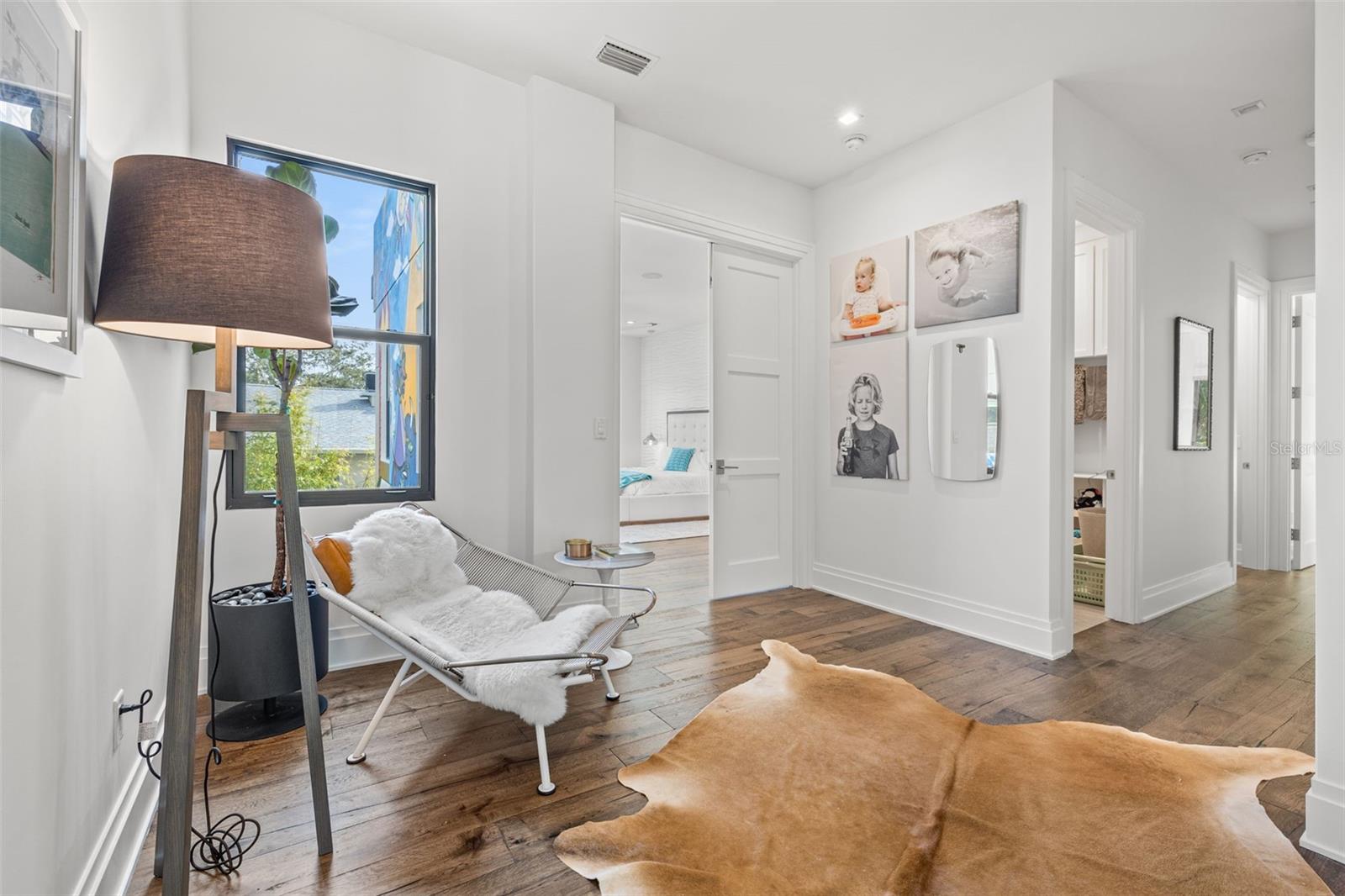 5TH AVE TWNHMS - Residential